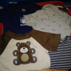 Boys lot of 4 onesies (9,12,18,24 months)